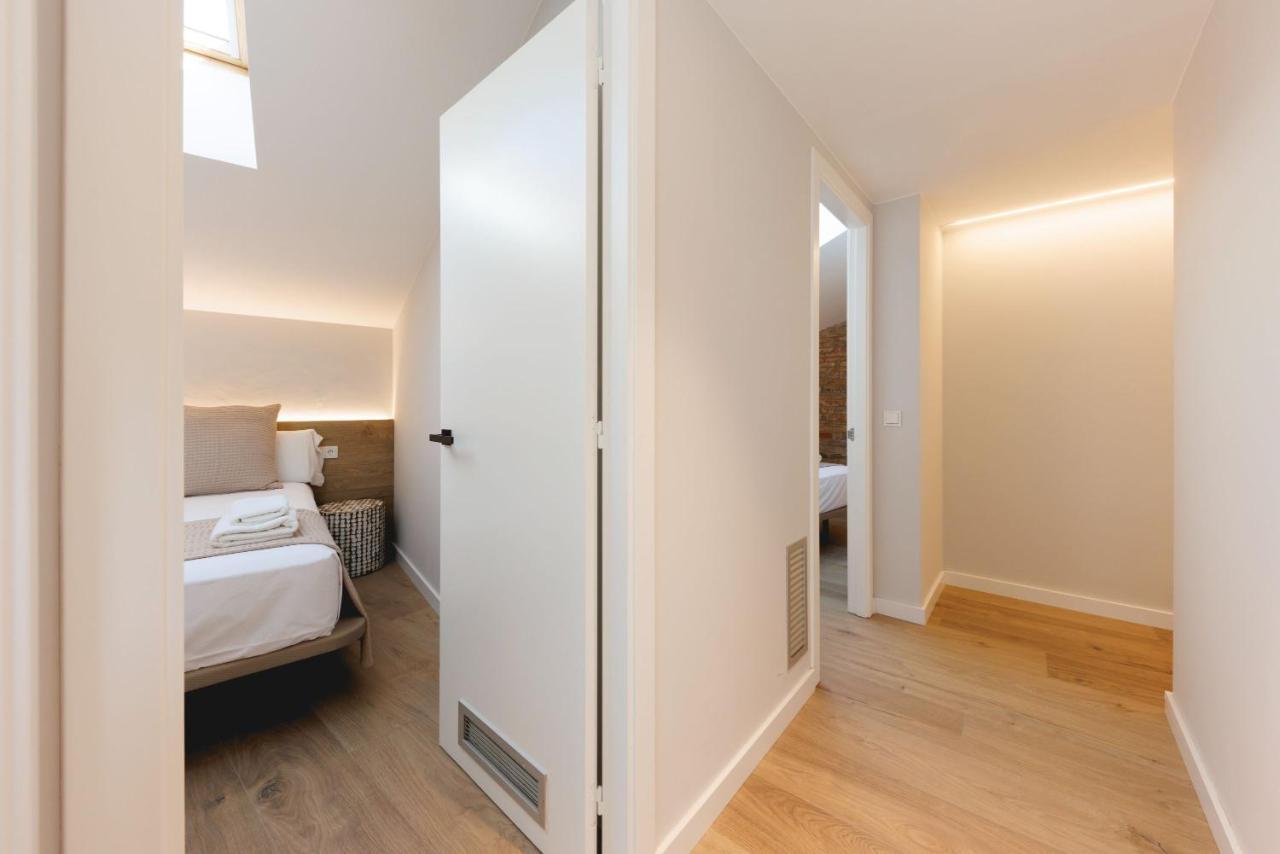Bravissimo Cort Reial Duplex, Spacious With 3 Bedrooms Girona Exteriér fotografie
