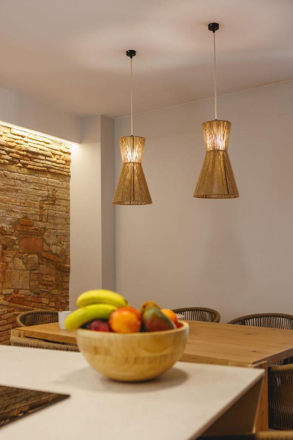 Bravissimo Cort Reial Duplex, Spacious With 3 Bedrooms Girona Exteriér fotografie
