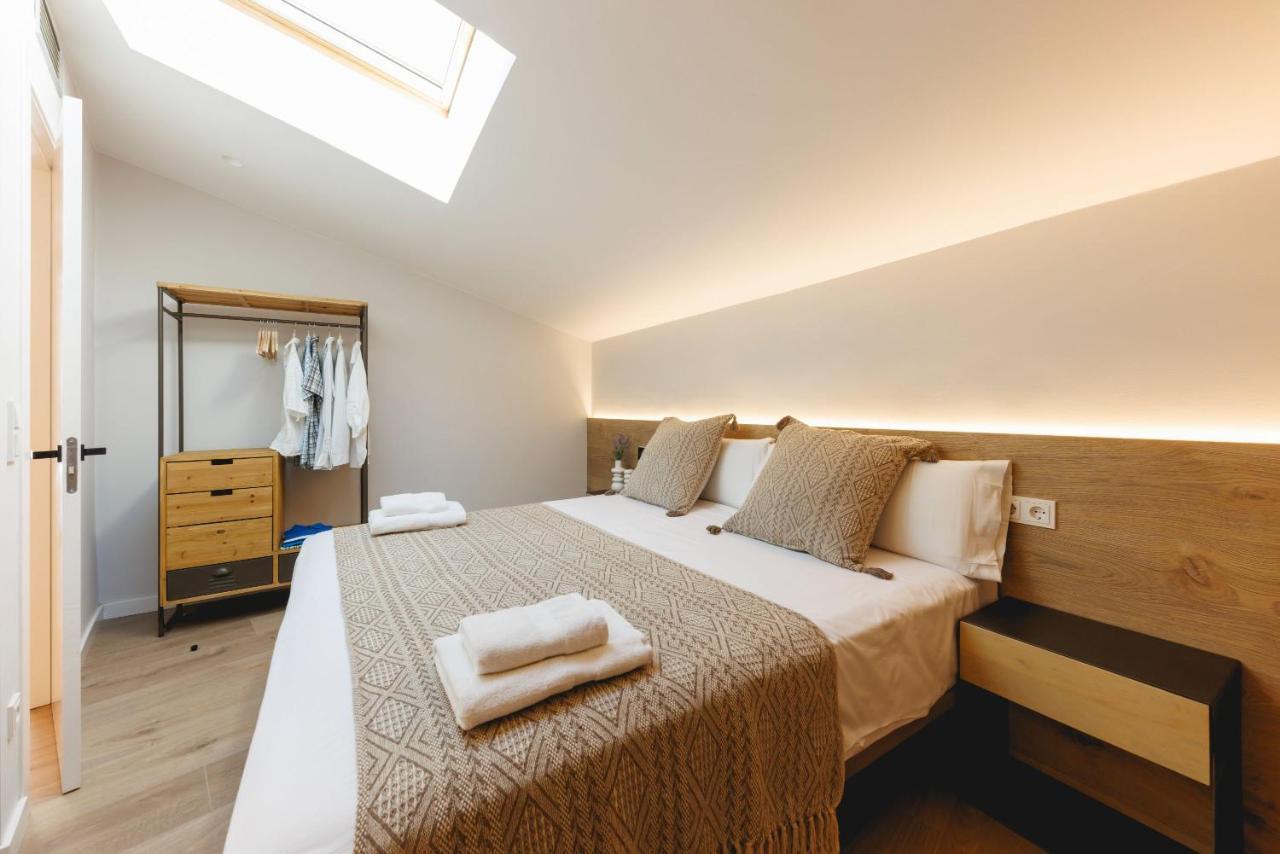 Bravissimo Cort Reial Duplex, Spacious With 3 Bedrooms Girona Exteriér fotografie