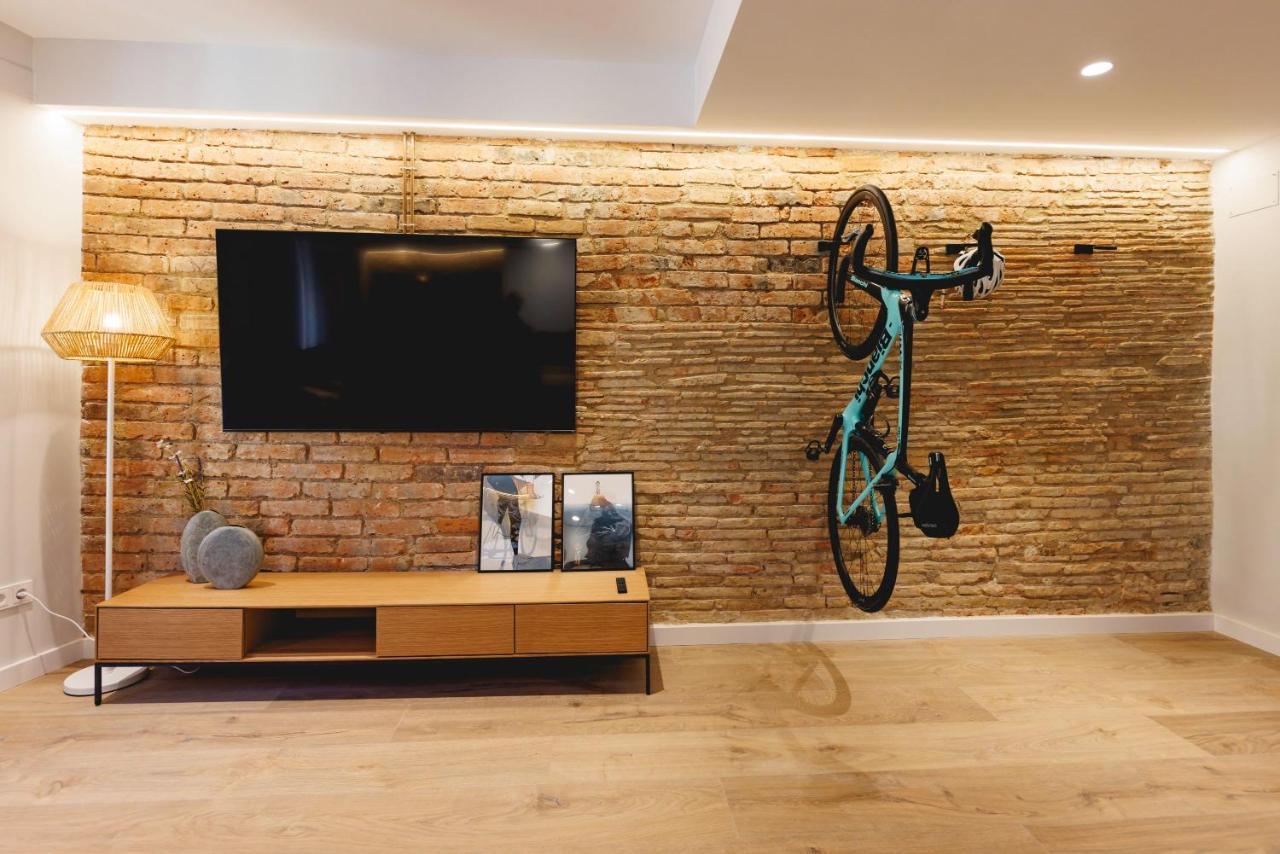 Bravissimo Cort Reial Duplex, Spacious With 3 Bedrooms Girona Exteriér fotografie