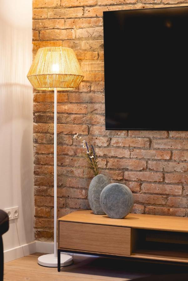 Bravissimo Cort Reial Duplex, Spacious With 3 Bedrooms Girona Exteriér fotografie